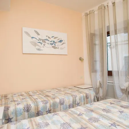 Centro Storico A 100m Dal Mare Apartamento