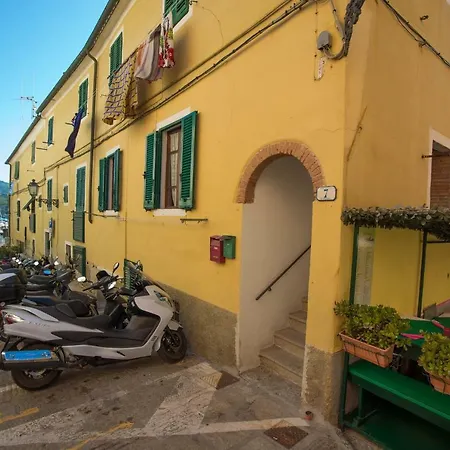 Apartamento Centro Storico A 100m Dal Mare